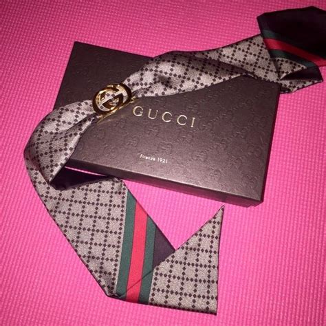 gucci silk neck handbags.